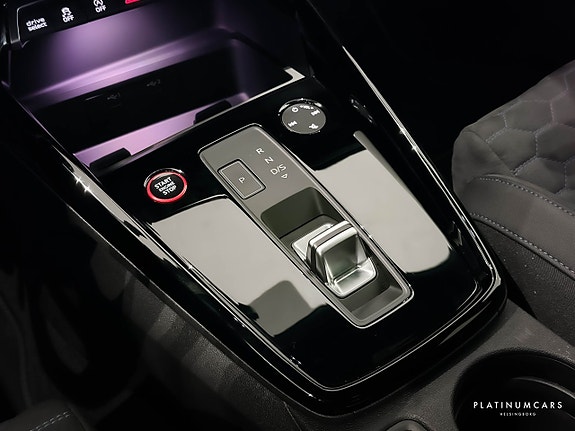 Audi RS3 14 of 24