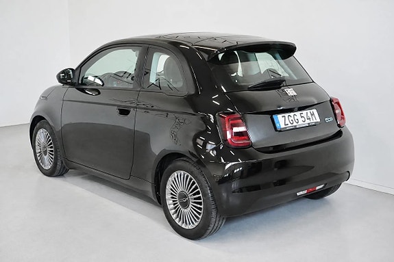 Fiat 500e 7 of 17