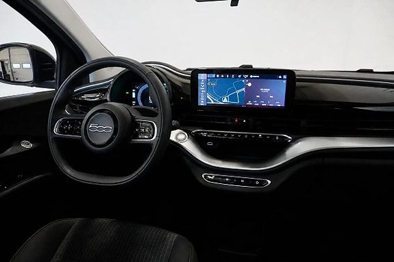 Fiat 500e 14 of 17