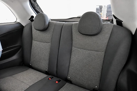Fiat 500e 17 of 17