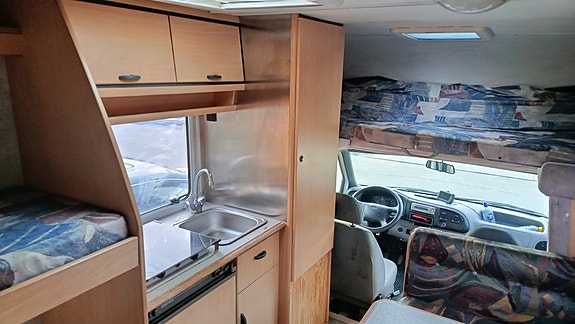 Ford Ford Transit 2.5Di | Chausson Welcome | Barnkammare | Besiktigad 6 of 12