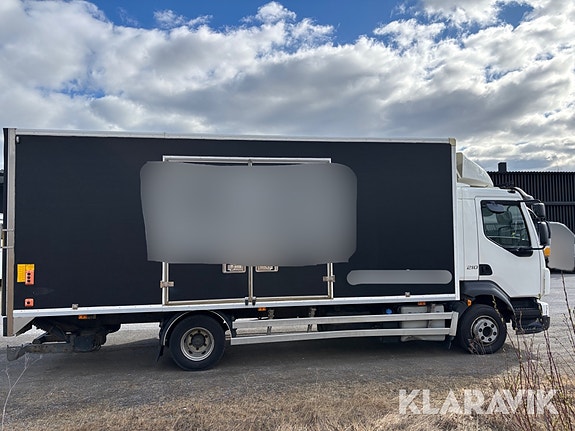 Volvo 210 4 of 12