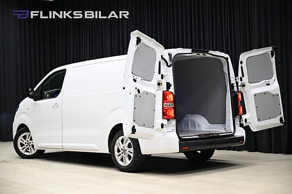 Opel Vivaro-e 7 of 30