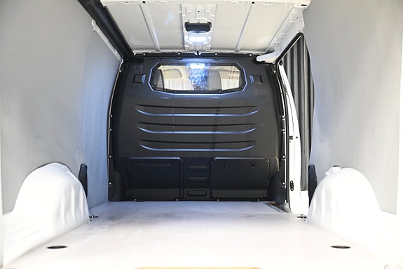 Opel Vivaro-e 8 of 30
