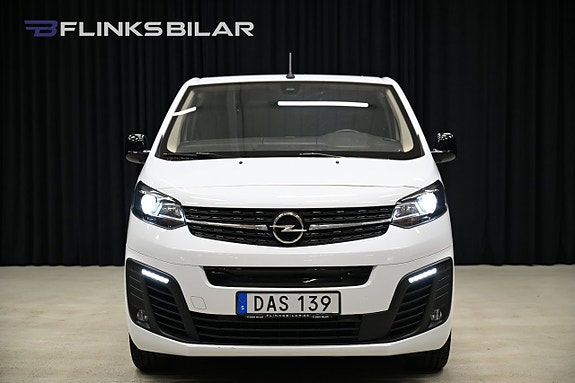 Opel Vivaro-e 13 of 30