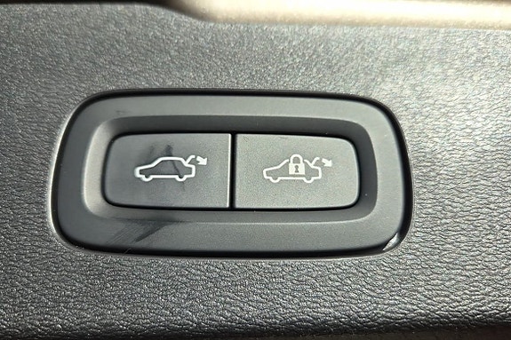 Volvo V60 21 of 23
