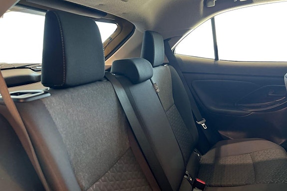 Toyota Yaris Cross 11 of 26