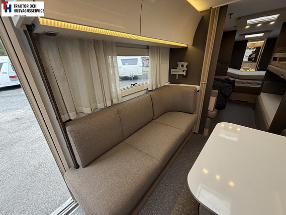 Adria ALPINA 903 HT -17 9 of 21