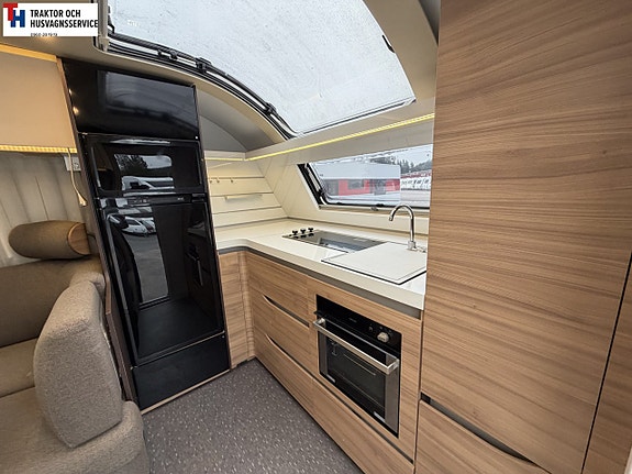 Adria ALPINA 903 HT -17 7 of 21