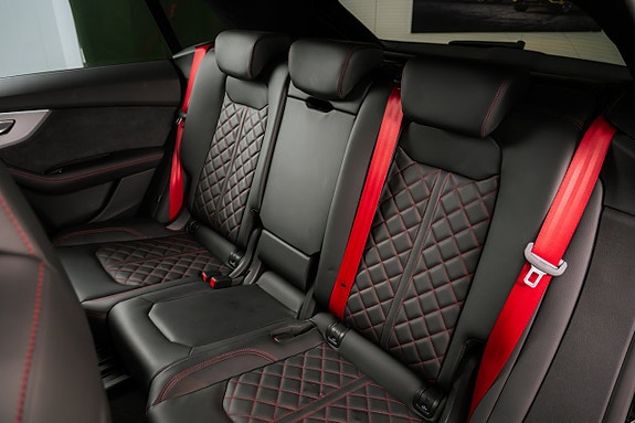 Audi Q8 9 of 9