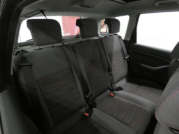 Ford C-Max 15 of 16