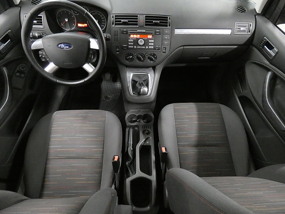 Ford C-Max 12 of 16