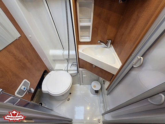 Malibu VAN 640 LE *Automat *Solcell *3500kg 11 of 18