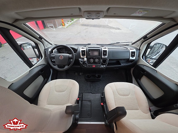 Malibu VAN 640 LE *Automat *Solcell *3500kg 12 of 18