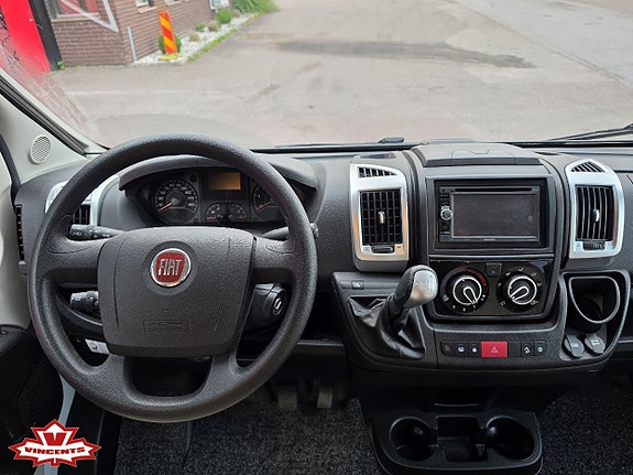Malibu VAN 640 LE *Automat *Solcell *3500kg 13 of 18