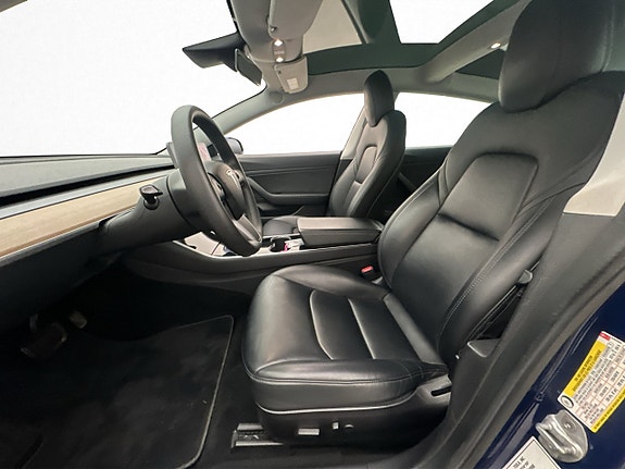 Tesla Model 3 12 of 30