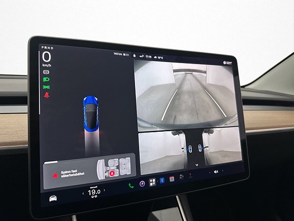 Tesla Model 3 19 of 30