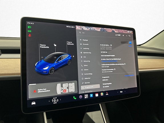 Tesla Model 3 24 of 30