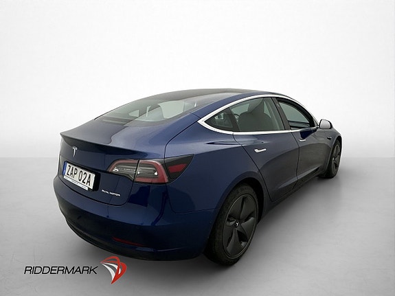 Tesla Model 3 9 of 30