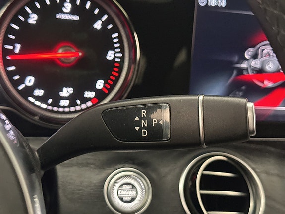 Mercedes-Benz E220 19 of 30