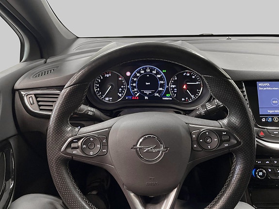 Opel Astra 14 of 15