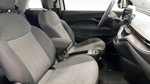 Fiat 500e 13 of 18