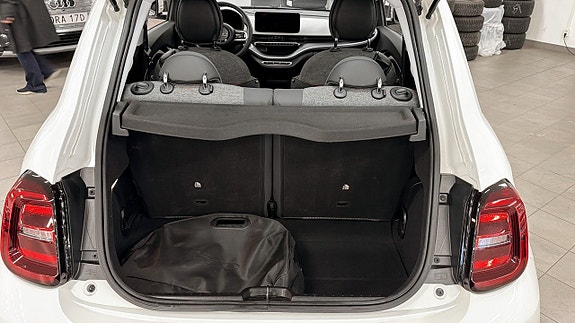 Fiat 500e 8 of 18