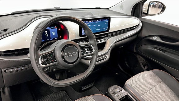 Fiat 500e 11 of 18