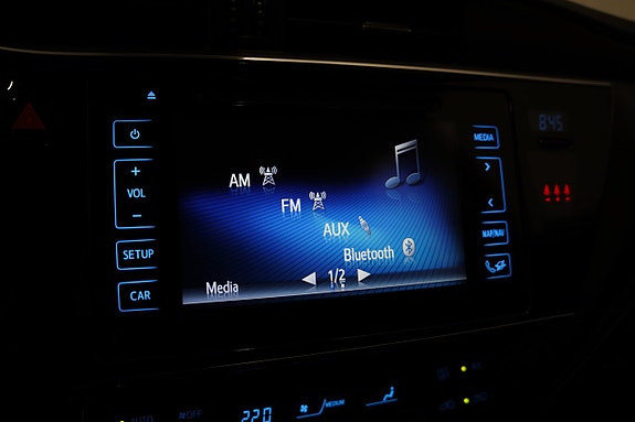 Toyota Auris 15 of 18