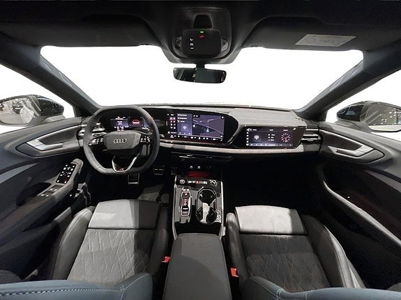 Audi A5 9 of 18