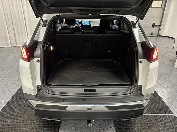 Peugeot 3008 12 of 18