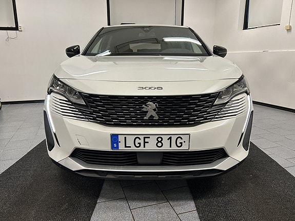 Peugeot 3008 5 of 18