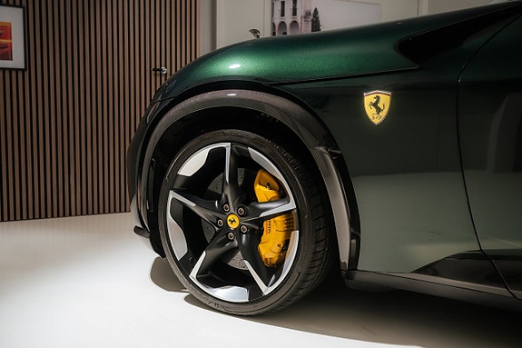 Ferrari Purosangue 4 of 14