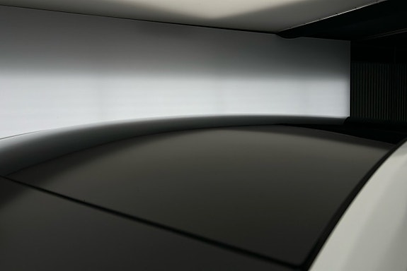 Tesla Model Y 19 of 26