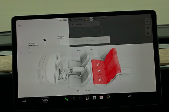 Tesla Model Y 21 of 26