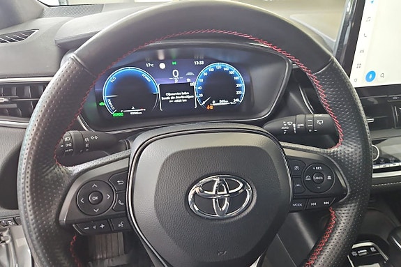 Toyota Corolla 13 of 18
