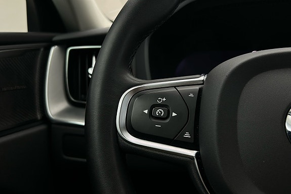 Volvo XC60 26 of 29