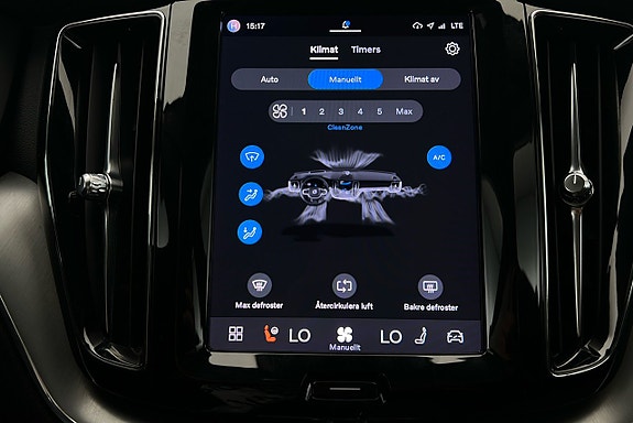 Volvo XC60 21 of 29