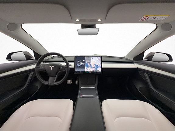 Tesla Model 3 14 of 30