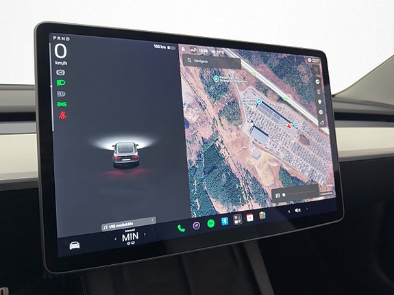 Tesla Model 3 23 of 30