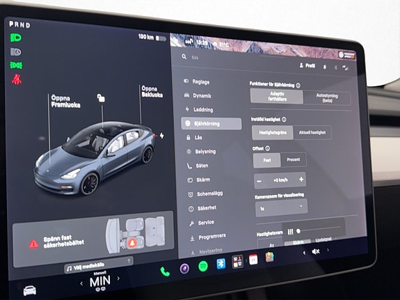 Tesla Model 3 26 of 30