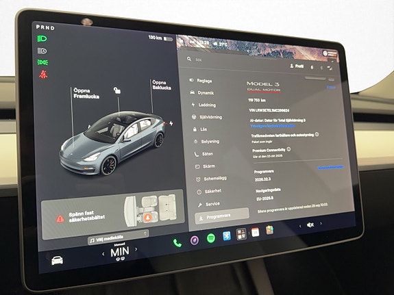 Tesla Model 3 27 of 30