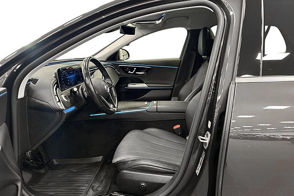 Mercedes-Benz E300 de 7 of 30