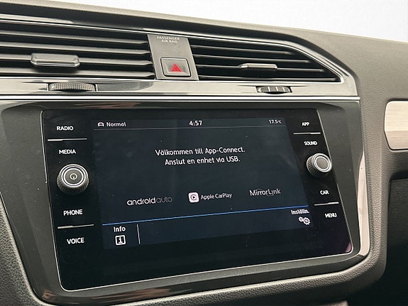 Volkswagen Tiguan 19 of 30