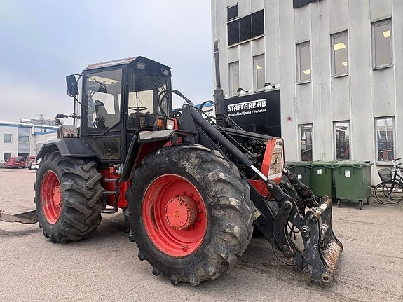 Huddig 960 C6 gårdsmaskin med skördar-aggregat 2 of 9