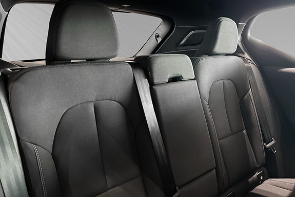 Volvo EX40 10 of 24