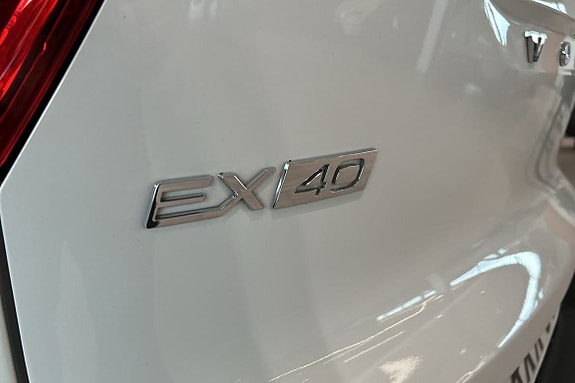 Volvo EX40 24 of 24