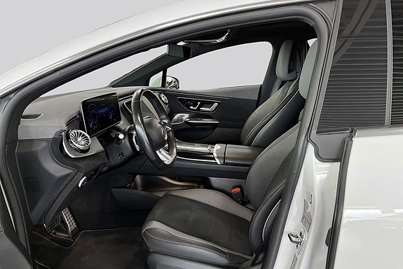 Mercedes-Benz EQE350 8 of 21