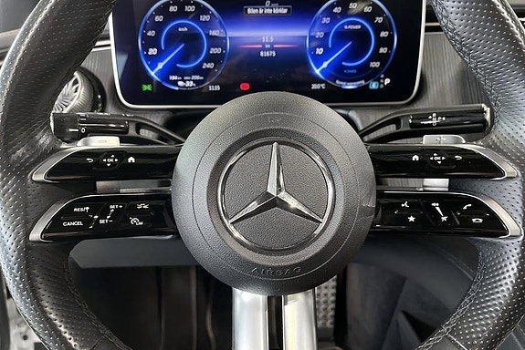 Mercedes-Benz EQE350 19 of 21