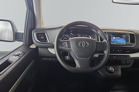 Toyota Proace Verso 9 of 17